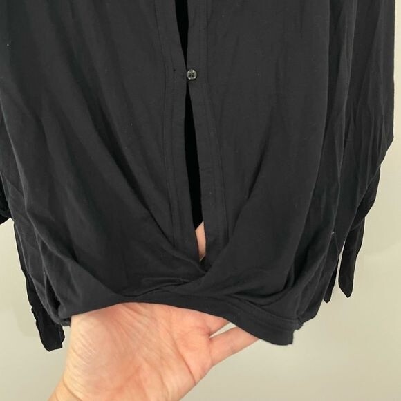 Free People Women's Keepin' On Twist Front Button Tie Sleeve Top Black Size XS - Picture 8 of 11